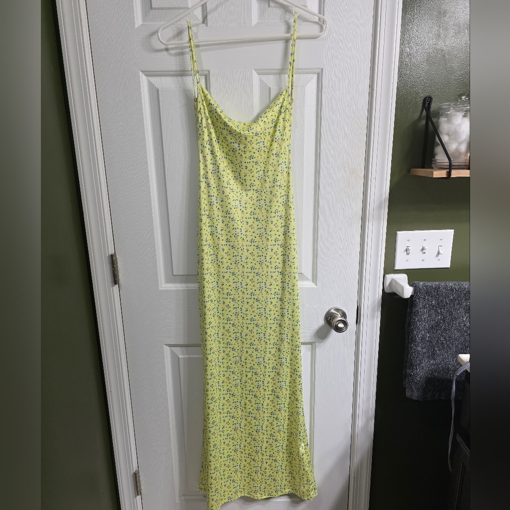 The Viral Yellow Dress